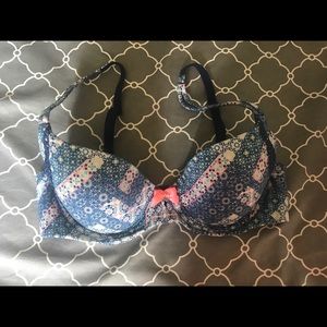Victoria Secret Bra